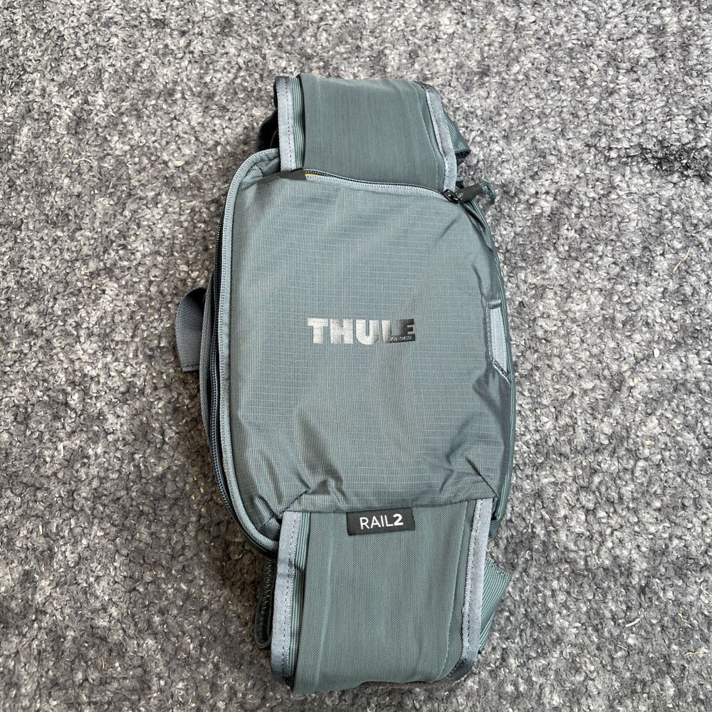 Thule RAIL 2 - Hydration Hip Pack NWOT